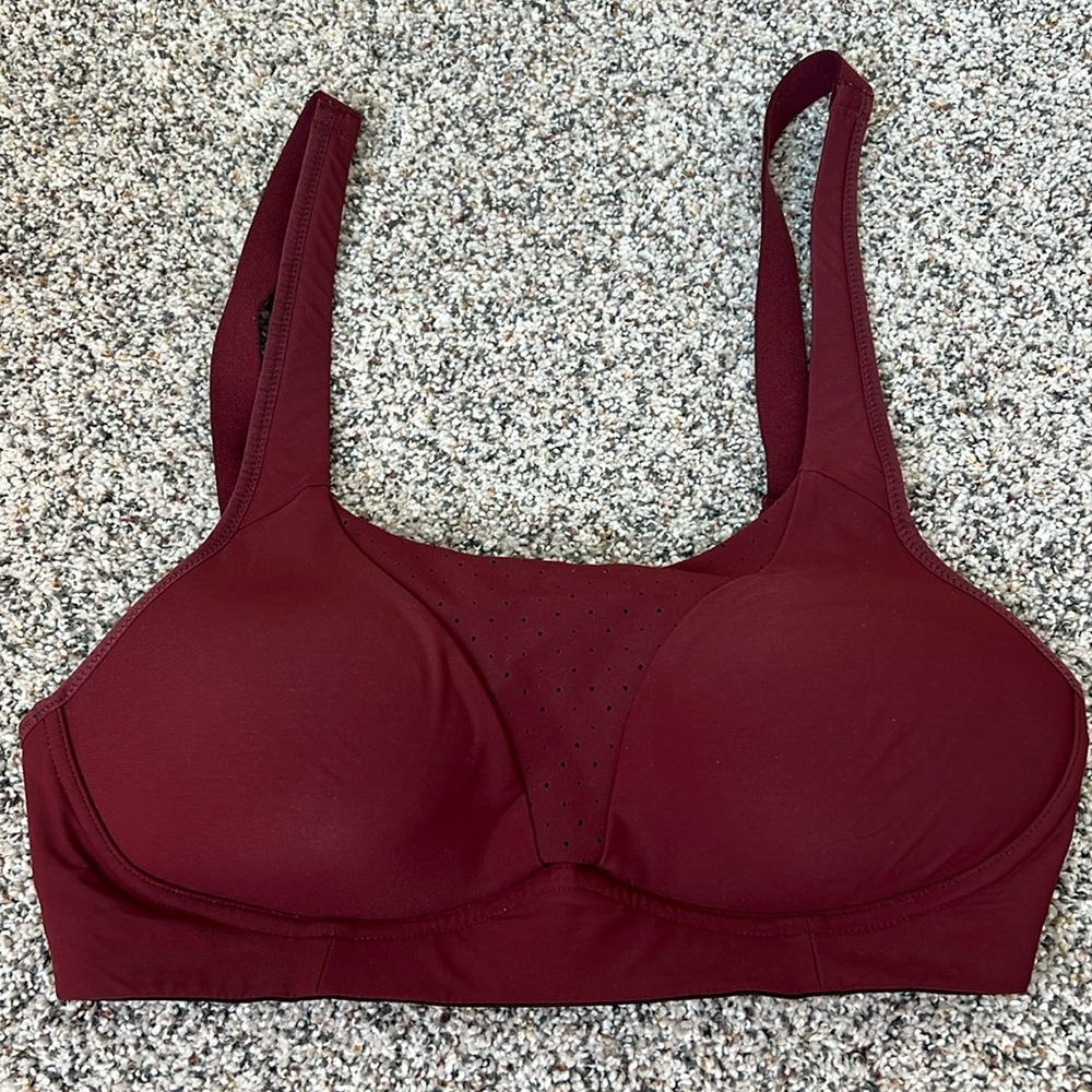 Lululemon Sports Bra 34 C